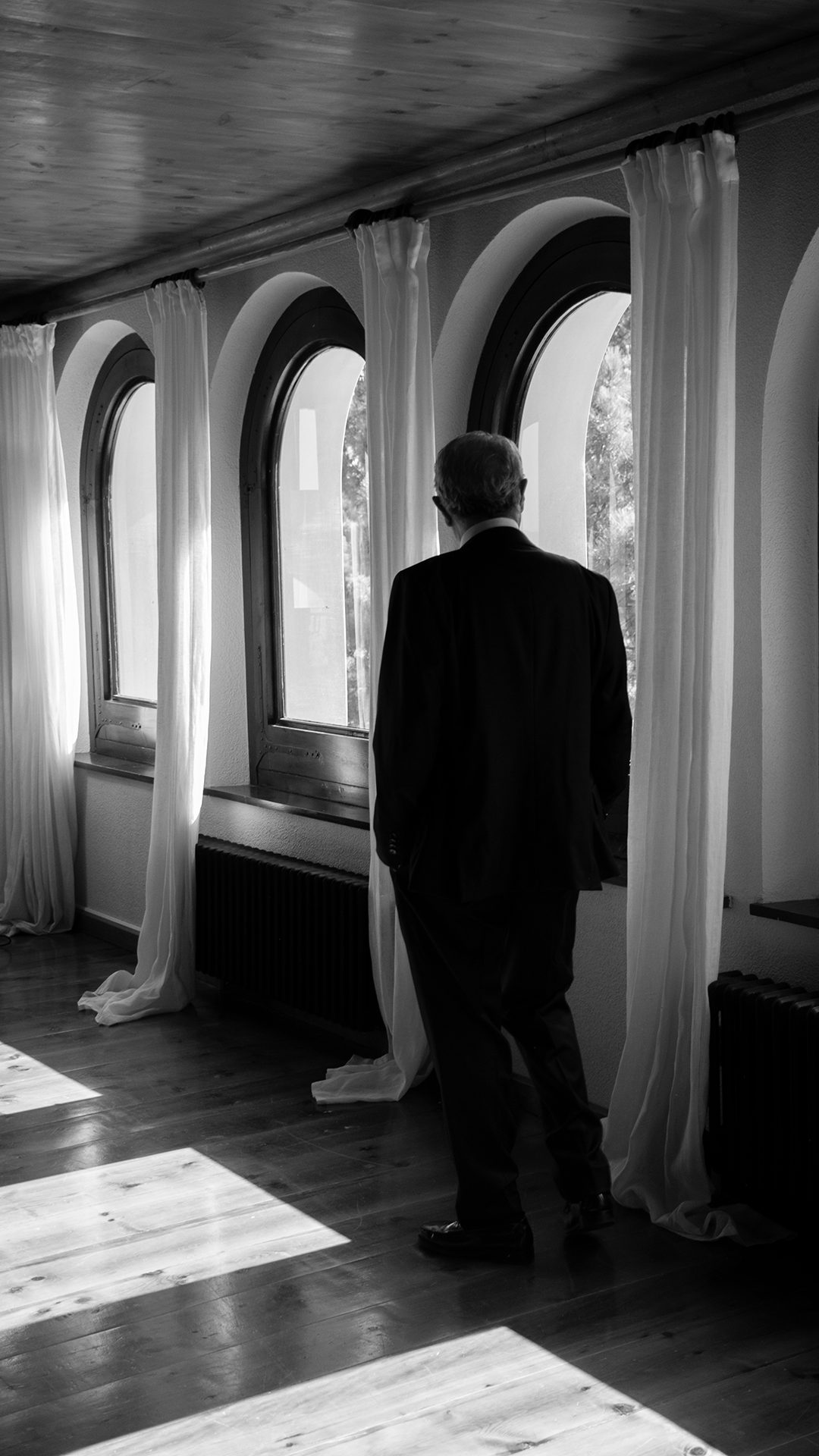 Waiting before the wedding — Revel Studio
